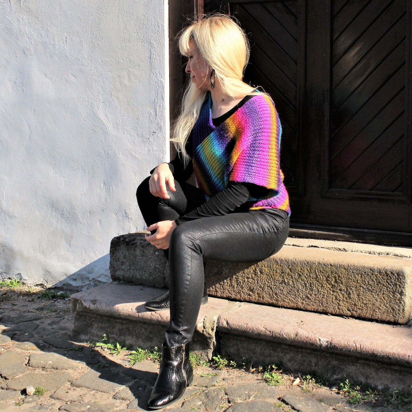 knitted Vest - Rainbow